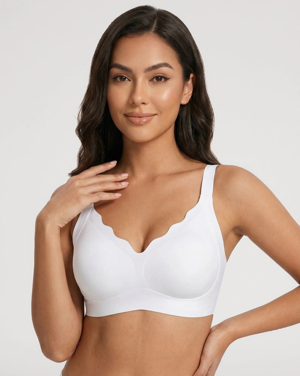 PLERIVA Scalloped Wireless Lift Bra in White, front view on model
