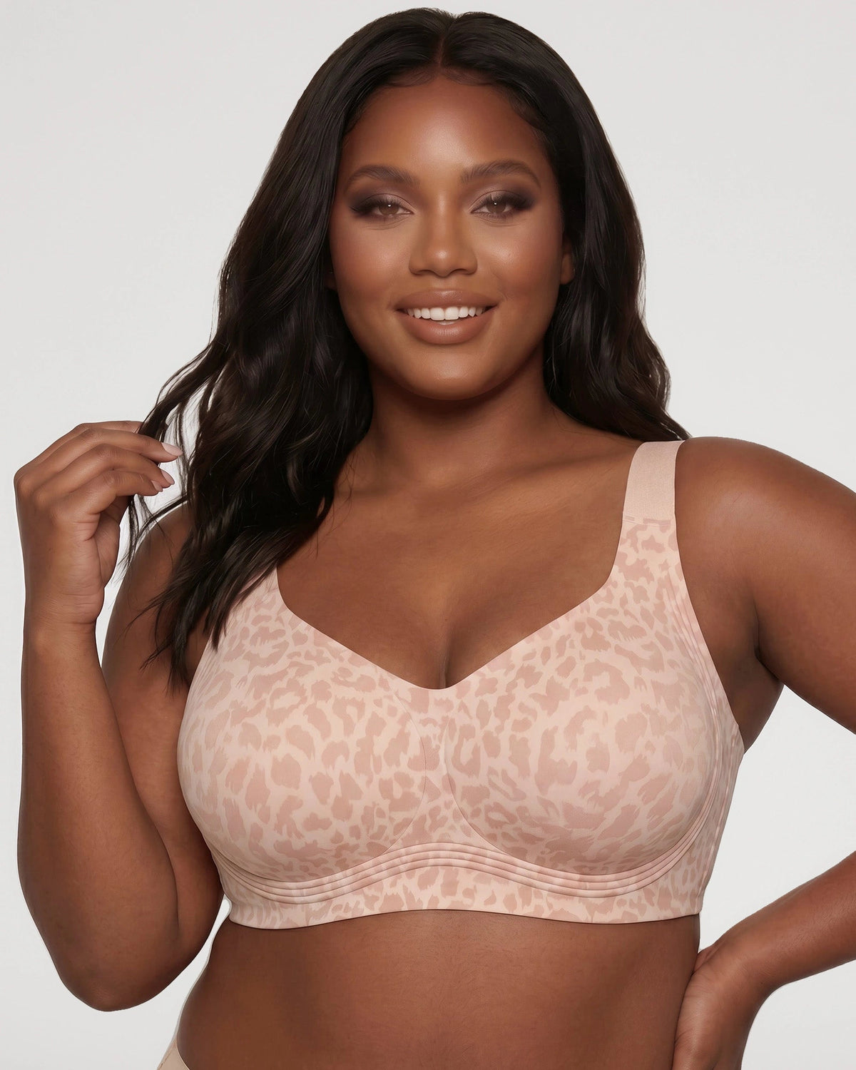 PLERIVA Seamless Wireless Full Coverage Lift Bra in Beige Leopard, front view on model