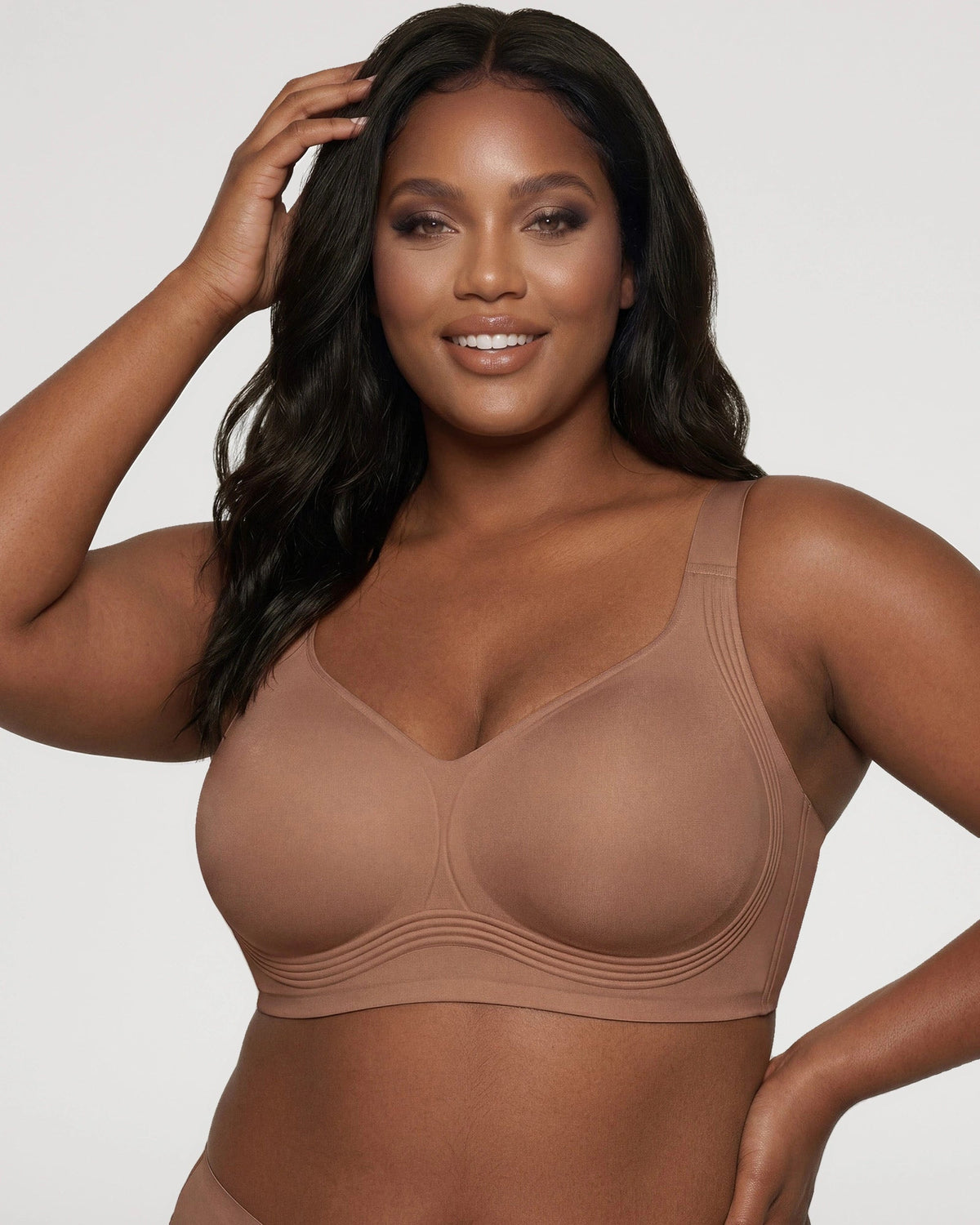 PLERIVA Seamless Wireless Full Coverage Lift Bra in Coffee, front view on model