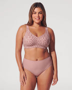 PLERIVA Seamless Wireless Full Coverage Lift Bra in Light Leopard, full-length front view with matching briefs