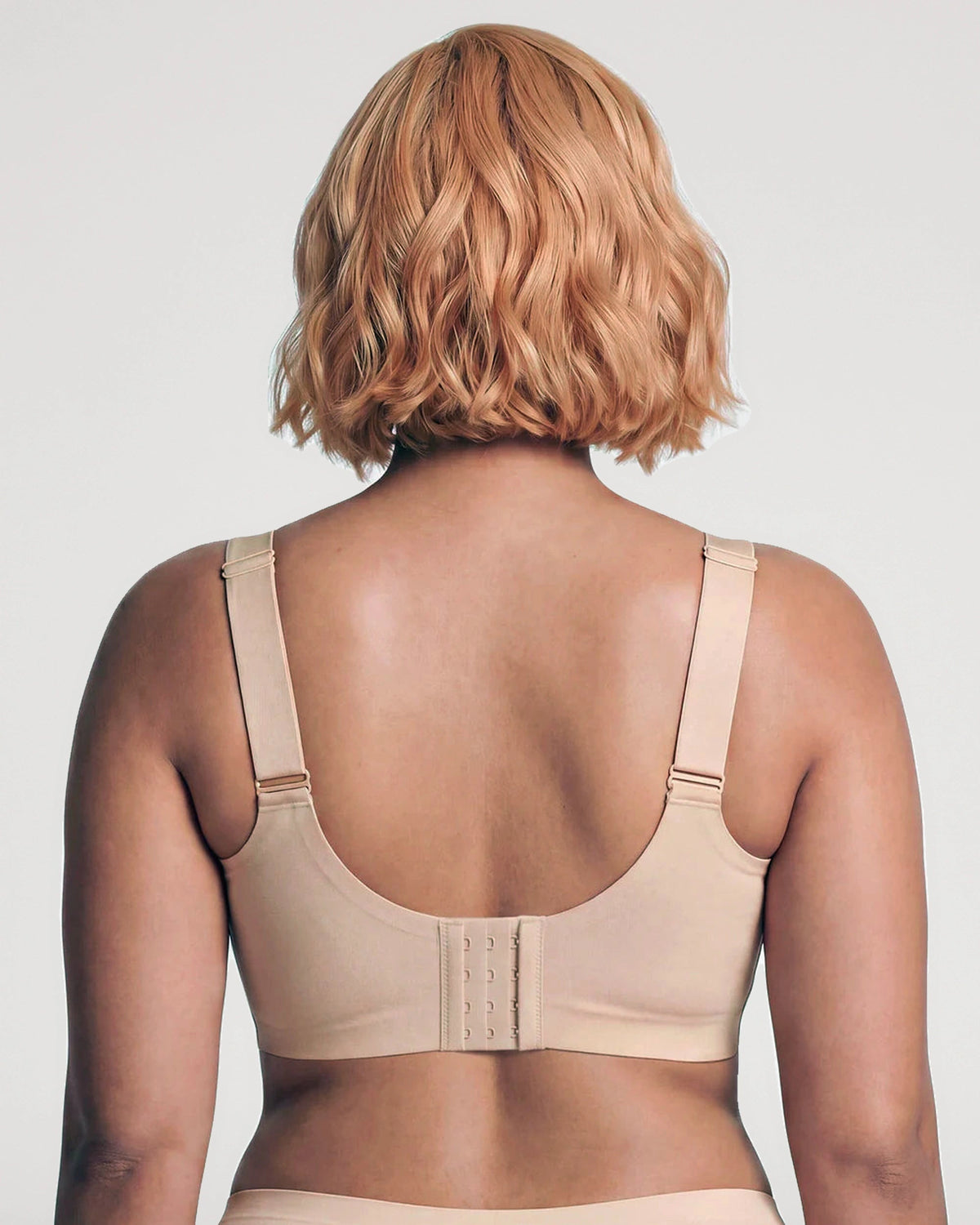PLERIVA Seamless Wireless Full Coverage Lift Bra in Nude, back view showing the hook closure