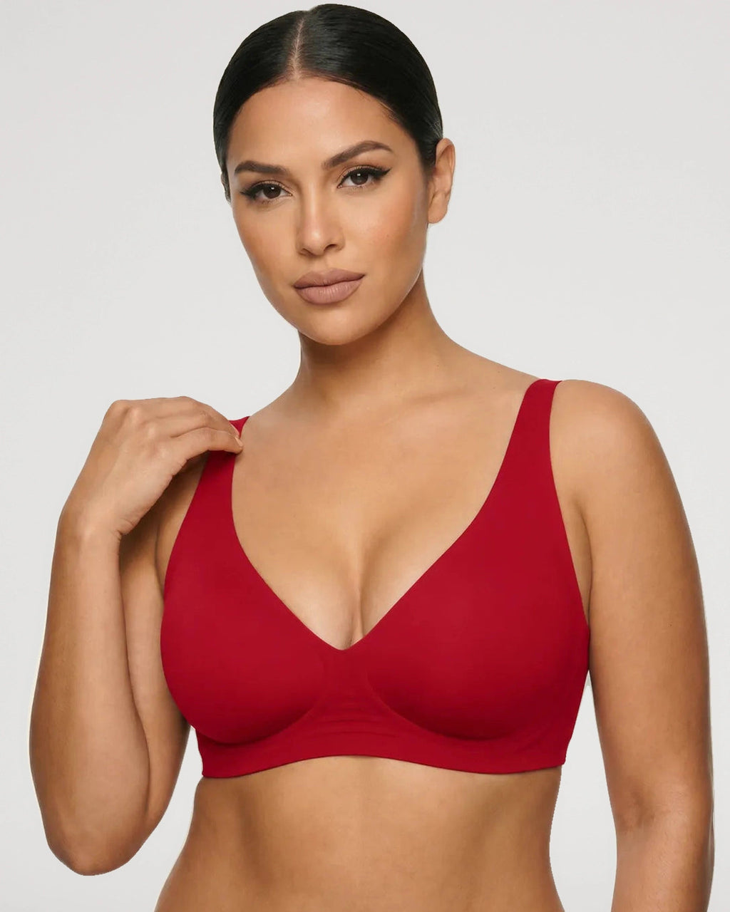 PLERIVA Seamless Wireless Plunge Lift Bra in Red, front view on model
