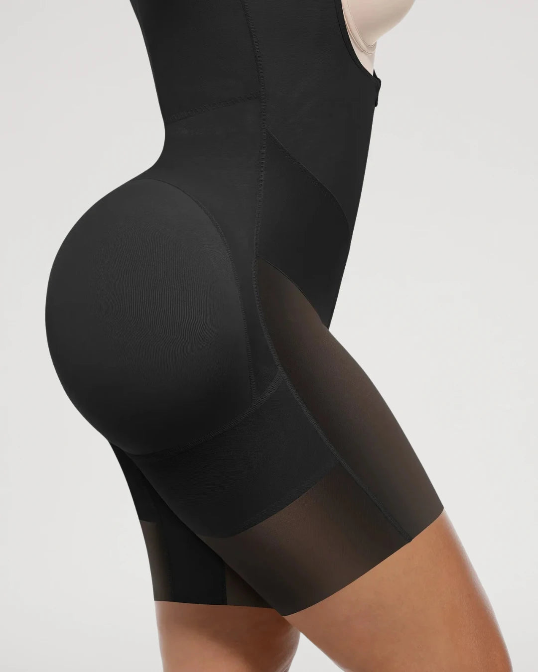 PLERIVA U-Neck Full Body Sculpting Faja in Black, close-up of the rear lifting panel