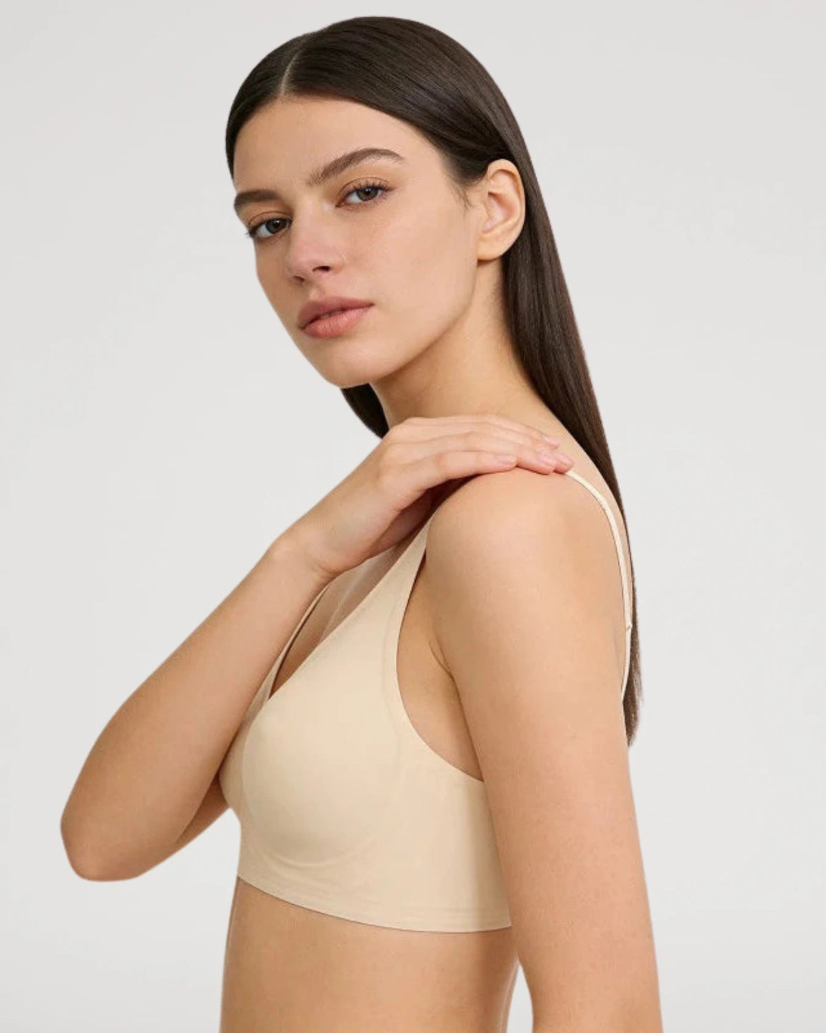 PLERIVA Wireless Contour Detail Lift Bra in Nude, side view