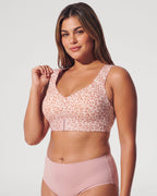 PLERIVA Wireless Posture Bra with Front Closure in Light Leopard, front view on model